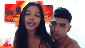 lia_tony_athletic pretty woman with perfect figure shows her skills on a pole