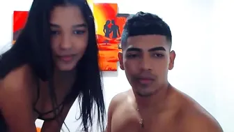 lia_tony_athletic pretty woman with perfect figure shows her skills on a pole