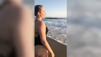 mia malkova onlyfans charming ass fucks her pussy