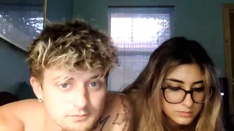 alicakes19 Young chick