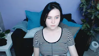 alice_charm sexy ass bitches