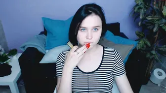 alice_charm sexy ass bitches