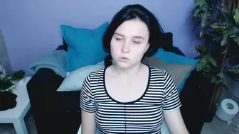 alice_charm sexy ass bitches