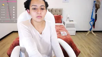 violet_honey18 Amazing chick