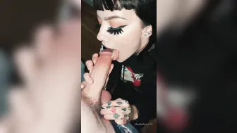 mia malkova onlyfans shy girl exposes beautiful tits