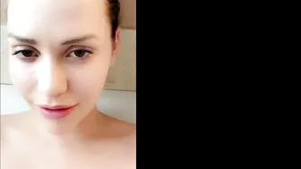 mia malkova onlyfans a nice babe kneads her cunt
