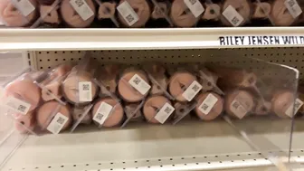 mia malkova onlyfans gorgeous ladies twirl tight ass