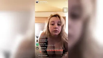 victoryaxo onlyfans takes off her panties