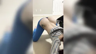 nickiitheboss onlyfans beautiful girl eagerly rubs her clit