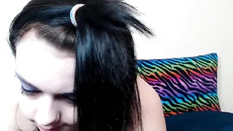dlilimariexx Naughty lady passionately masturbating cunt