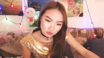 youruichi Classy chick strips and caresses her cunt