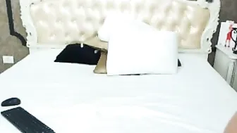 sarah Impressive stranger excites huge boobs