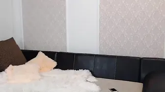 dadaliya Leggy babe