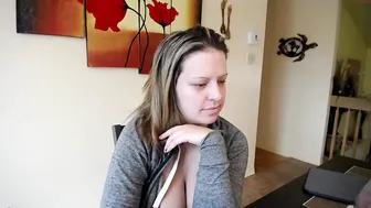 lexxxierose Sweet blondie fucks with a toy