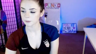 chickenbizkit big juicy tits