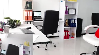 lawenn Elegant blonde dabbles with dildo