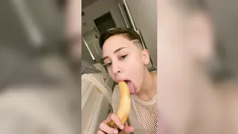 veronica victoria onlyfans Black-haired woman