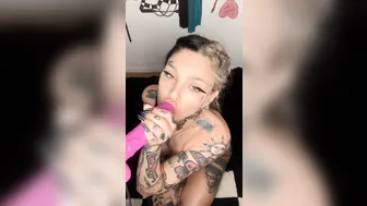 taylor white onlyfans Dark haired bitch