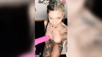 taylor white onlyfans Dark haired bitch