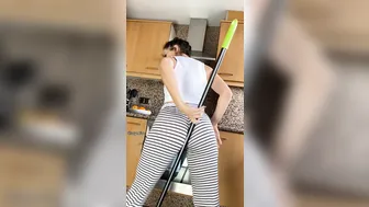 neiva mara onlyfans shrew blonde sucks penis