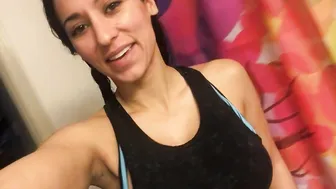 reena sky onlyfans glamor bitch fuck both slits