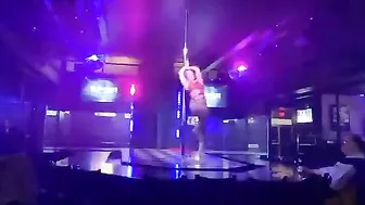 orenda onlyfans exquisite bitch pulls pussy