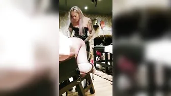 blondedomgirl onlyfans busty milf - deliciously jerking her pussy