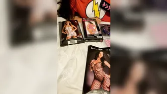 hotwife78 onlyfans modest babe tickles clit
