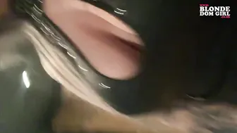 blondedomgirl onlyfans vicious bitch tightly stretches her pussy