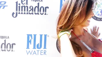 edwin recon onlyfans sweet little thing wags elastic booty