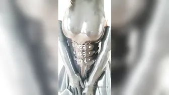 latexx lara onlyfans cute  cam girl  pulls pussy