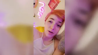 lanabee xo onlyfans hot lady furiously twirling big ass