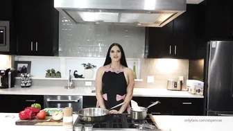 aspen rae onlyfans slutty bitch masturbates cunt