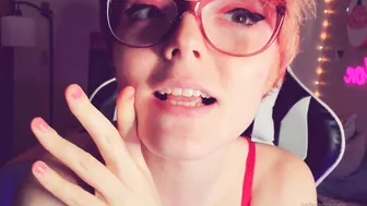 lanabee xo onlyfans with a toy in the pussy