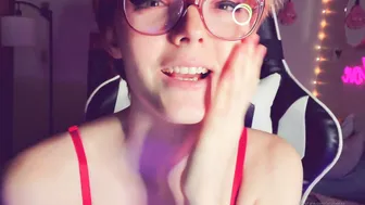 lanabee xo onlyfans with a toy in the pussy