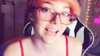 lanabee xo onlyfans with a toy in the pussy