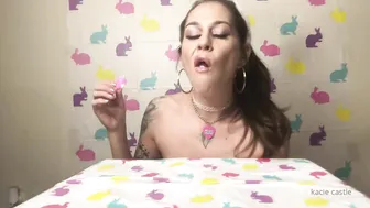 kacie castle onlyfans seductive chick fucks sex toy