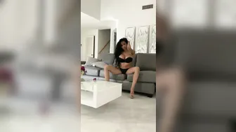 ana kaliyah onlyfans clockwork whore squeezes cap