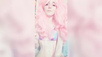 lanabee xo onlyfans beautiful chick divinely caresses charms