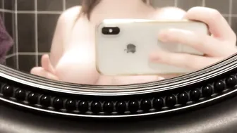 aimee (@aimeee) onlyfans crazy courtesan jumps on sex toy