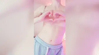 lanabee xo onlyfans black-haired lady caresses boobs