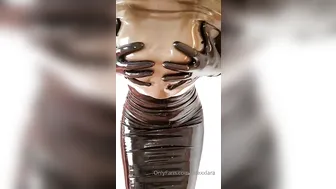 latexx lara onlyfans naughty sluts masturbate