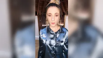 littlepidge onlyfans shy babe shows shaved cunt