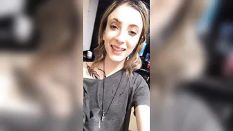 littlepidge onlyfans big breasted passion rubs the body with oil