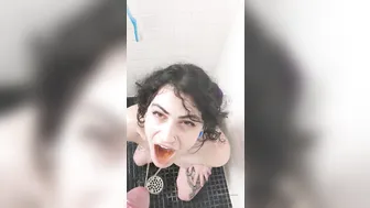 lydia black onlyfans whore model shows off her beauty