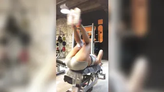 cassie del isla onlyfans naughty pupa demonstrates her body