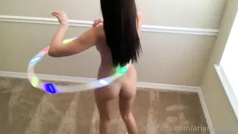 ariana marie onlyfans sexy beauty in red stockings