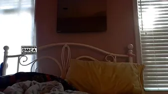 besseeee chaturbate young babe jerks both holes