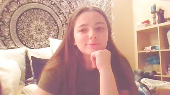 besseeee chaturbate modest slut tells interesting stories on camera