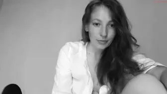 lyliii chaturbate brunette in stockings shows shaved holes